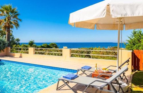 Kounopetra Villa | Maria Beach House - Three Bedroom Villa, Sleeps 7