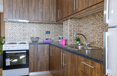 Skafidia Apartment | Maritinas Stone Apartment On The Beach, Katakolon, Greece