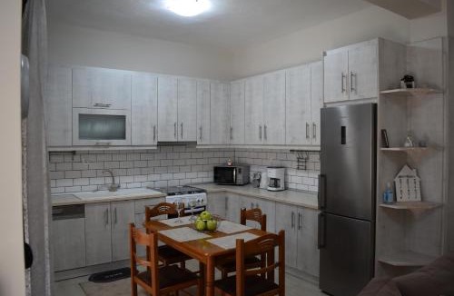 Sarakinoi House | Marlen's House
