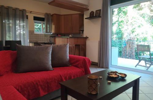 Marousi Apartment | Marousi Comfy Apartment with balcony