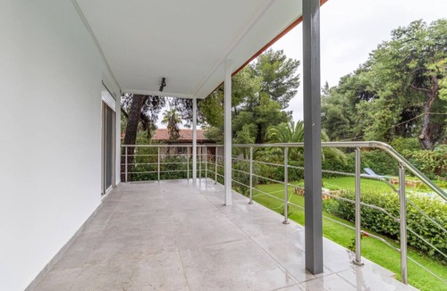 Isthmia House | Marvelous, Secluded Villa, Kavos