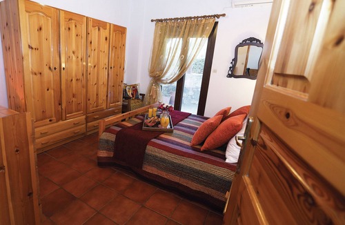 Roumeli Villa | Mediterranean eco-friendly Villa with private pool close to the sea and beaches