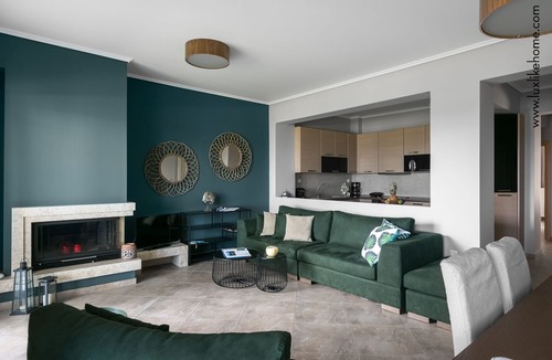 Kalyves Polygyrou House | Mediterranee Beachfront House by Luxlikehome