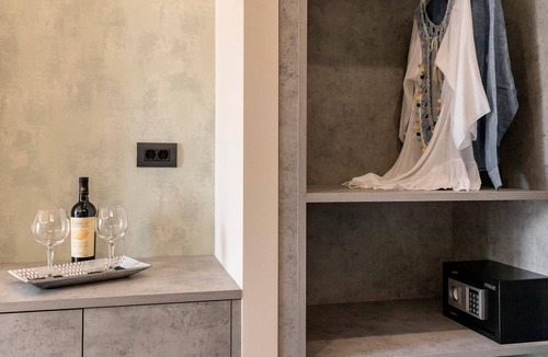 Theologos Bed & Breakfast | Megusta Suites