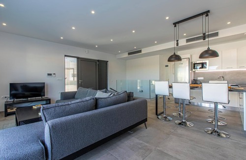 Tavronitis Villa | Menta Villa - Two Bedroom Villa, Sleeps 4