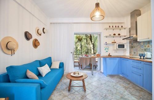 Metamorfosi Apartment | Metamorfosi pine forest view