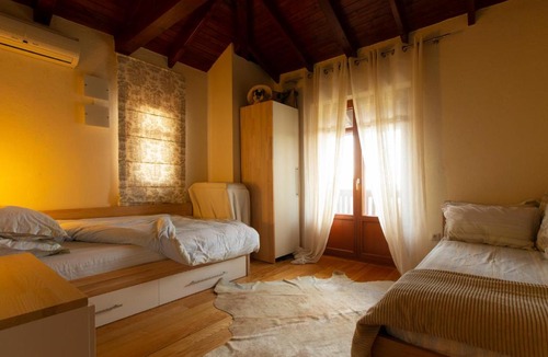 Kassandra House | Michaella Cottage