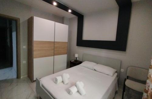 Attiki Apartment | Michali's Sepolia Agios Meletis Apartment