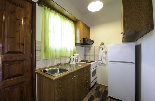 Agios Georgios Pagon House | Miltiadis Apartments