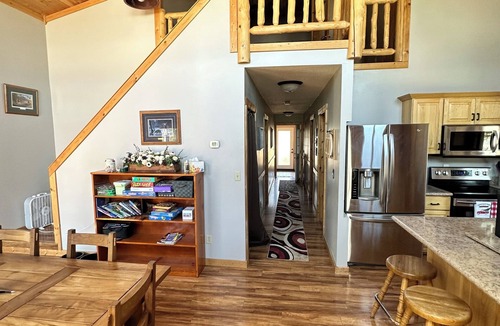 Ely Cabin | Minnesota lakefront home/cabin near Tower and Ely, close to Bear Head State Park