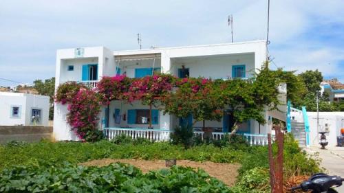 Lipsoi Apartment | Mira Mare Studios