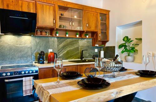 Neos Marmaras Apartment | MK Rustic Stays
