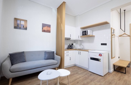 Filopappou Apartment | Modern Acropolis 2 Bedroom Apartment Steps from History