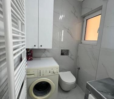 Agios Dimitrios Apartment | Modern and comfortable apartment 5km from center