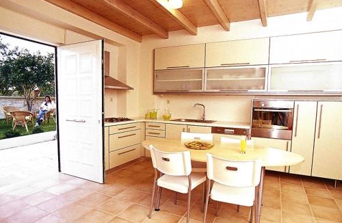 Darmarochori Villa | Modern holiday home in Residence Rodanthi in Darmarochori