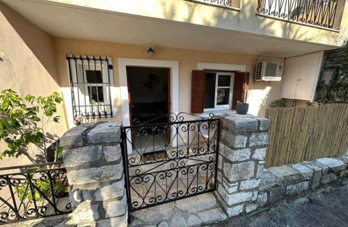 Corfu Town Apartment | Mon Repo Apartment Corfu