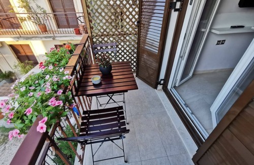 Corfu Town Apartment | Mon Repo Nest - located in Garitsa bay which is on of the best-rated locations in Corfu Town