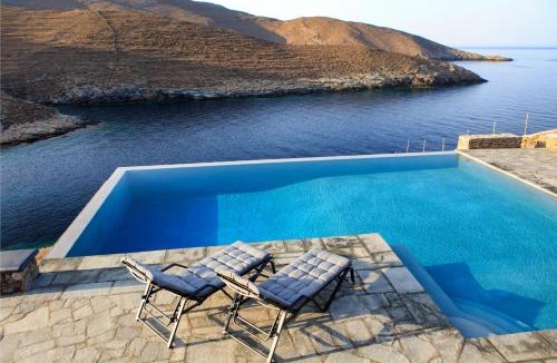 Kithnos Apartment | MV Kythnos