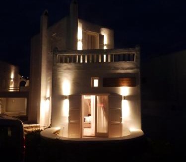 Ornos House | Mykonos Ornos RedOcher Home