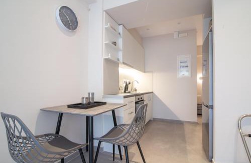 Glyfada Apartment | Nafsika Cozy Flat A - Glyfada