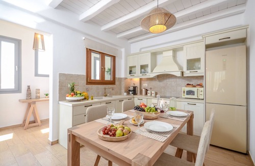 Naxos Town Villa | NAXOS SECRET PARADISE VILLA