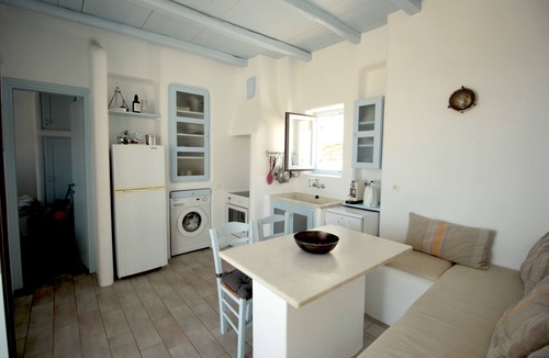 Drios House | Near Golden Beach - Villa with private Pool and amazing view to the Aegean