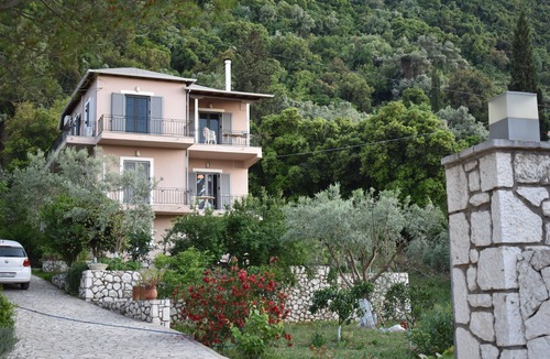 Lefkada Town Apartment | neo - classic locaded of Agios Ioannis .Αριθμος μητρώου ακινήτου 00000026838