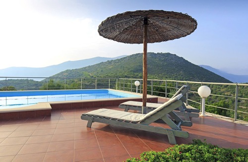 Vathy Villa | Neritos House - Two Bedroom Villa, Sleeps 4