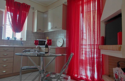 Agios Dimitrios Apartment | New cozy apart, 800 meters from metro station agios dimitrios