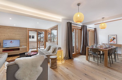 Le Bettaix Apartment | New apartment 8 ppl close to slopes with garage