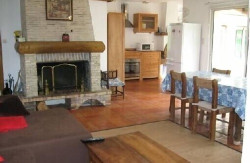 Lalinde House | Nice house 2 bedrooms lalinde surrounded by nature, streams, and river view