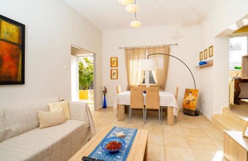 Chalandri Apartment | Niki Apartment