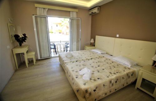 Moraitika Apartment | Nikki's Studios & Apartments