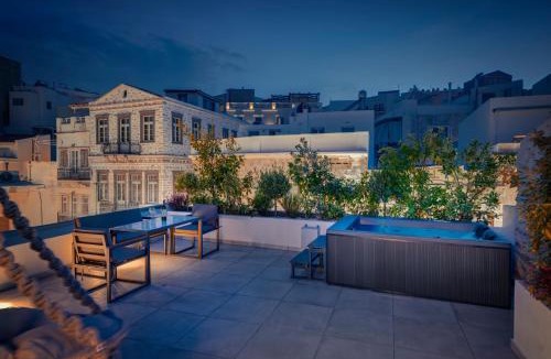 Ermoupoli Bed & Breakfast | Ninemian Suites Syros