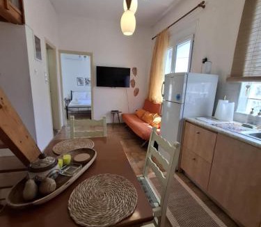 Vrontados Apartment | Not quite a treehouse