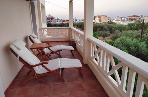 Kokkini Chani House | Oasis Maisonette