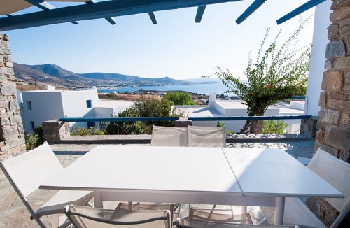 Krotiri House | Ocean View house with swimming pool ISLA summer homes