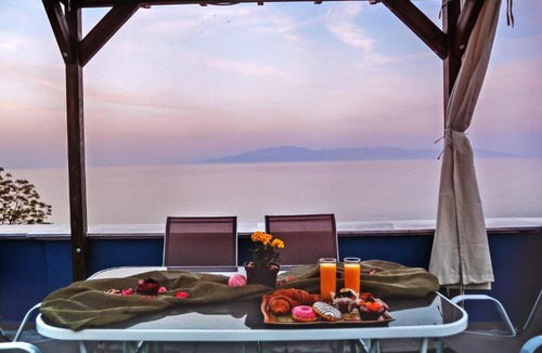 Kavala House | Old Town Blue Mansion