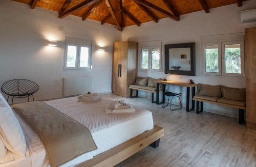 Gythio Villa | Olea Escape Villa in an Olive Estate