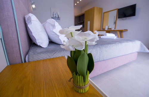 Stavros House | Olea Garden Rooms