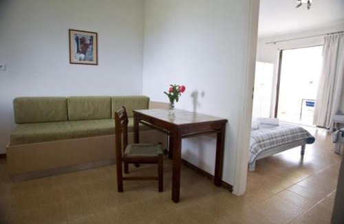 Mavrovouni Apartment | olivensun apartment 8