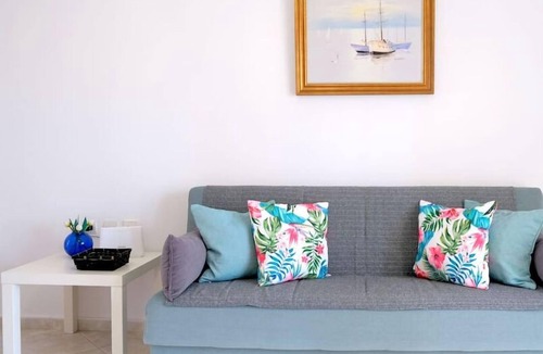 Kallithea Apartment | Olivia 1-bdrm apartment in Kallithea