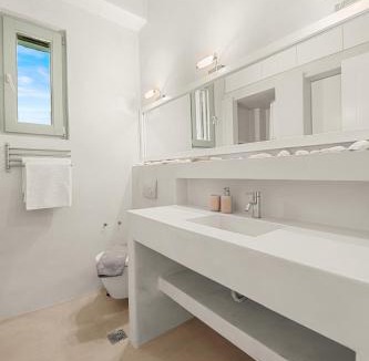 Exomvourgo House | Ondalina