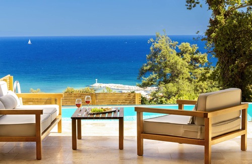 Golden Beach Villa | One-Bedroom Villa with a private, heated, infinity pool