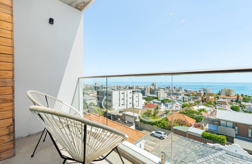 Sea Point Apartment | One Calais | Balcony | Sea Views