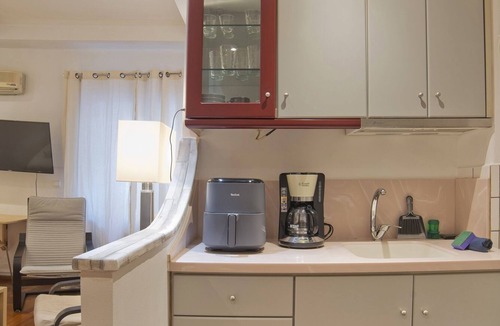Plaka Apartment | Otto Centro - Studio Apartment, Sleeps 2