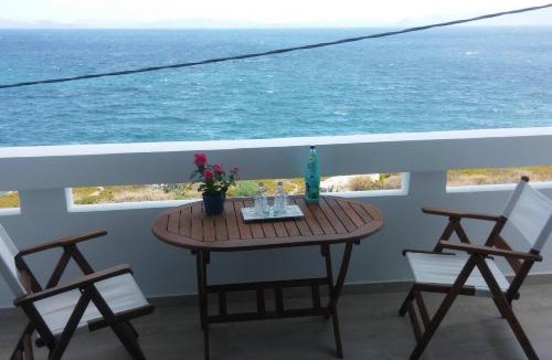 Rafina-Pikermi Apartment | Overlooking the blue sea