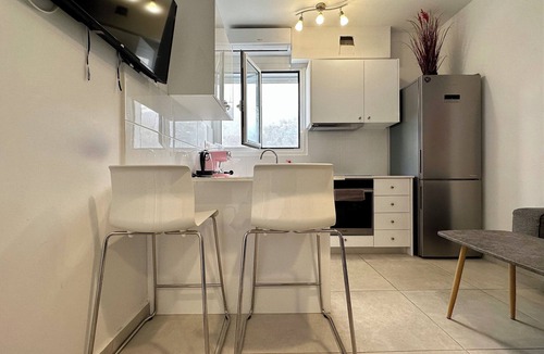 Petralona Apartment | P8 - 2 Bedrooms Jacuzzi Rooftop