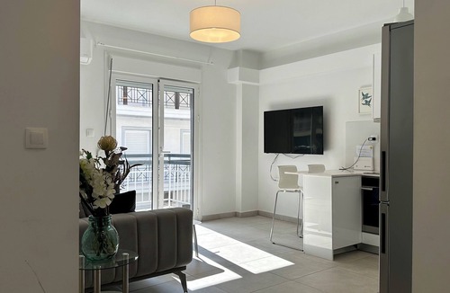 Petralona Apartment | P9 - 4 Bedroom apartments - Jacuzzi rooftop