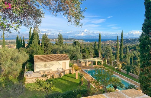 Kastania Villa | Paleopetres La Chataîgne - large private pool - sea views - privacy -